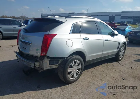 2015 Cadillac Srx Luxury Collection z USA, uszkodzony, nr VIN 3GYFNBE36FS576665